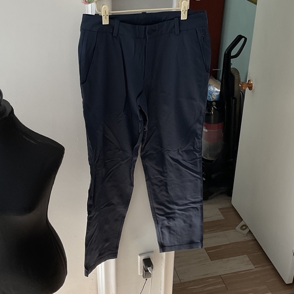 P477. lululemon athletica Navy Stretch Chino Pants - Travel Pants |34